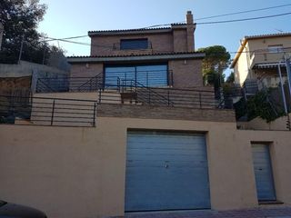 Casa a Can Massuet del Far. Casa a los 4 vientos con ascensor !!!