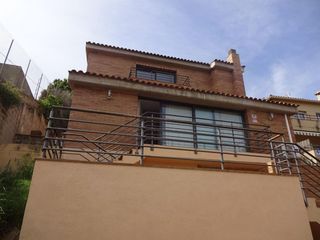 Casa en Can Massuet del Far. Casa a los 4 vientos con ascensor !!!