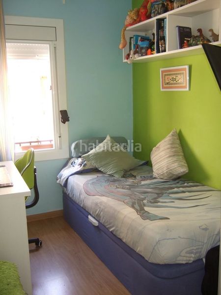 Foto eb4ae5ab-1e8a-45df-8617-7137ee100755. Pis a Rocafonda Mataró