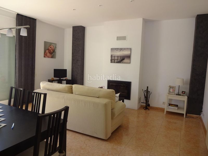 Foto a89e7a60-de69-4ddd-83f3-d68a0cc001b7. Casa amb calefacció a Vista Alegre Mataró
