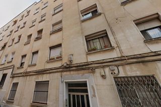 Flat in El Palau - Escorxador. Piso ocupado !!!