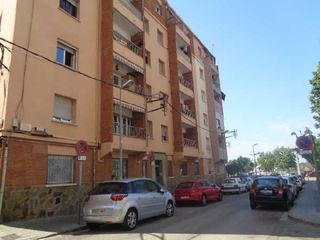 Flat in Cerdanyola Sud. Piso ocupado !!!
