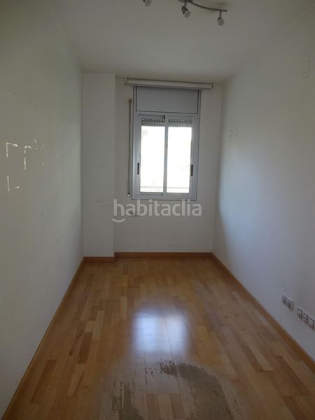 Foto c98e6334-a300-433f-9ce4-ba48bb104285. Piso  con parking !!! en Via Europa - Parc Central Mataró