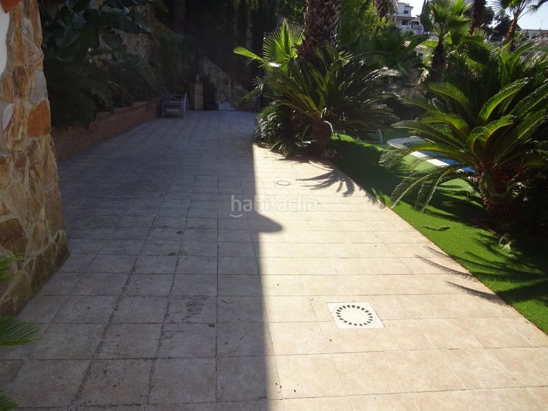 Foto 4eb6d960-1df4-4917-a091-2344415332b6. Casa amb piscina a Urbanitzacions Argentona