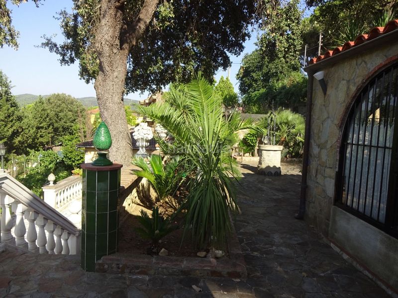 Foto 67aa3d28-2981-4624-8a9f-bcf8356dab2f. Casa amb piscina a Urbanitzacions Argentona