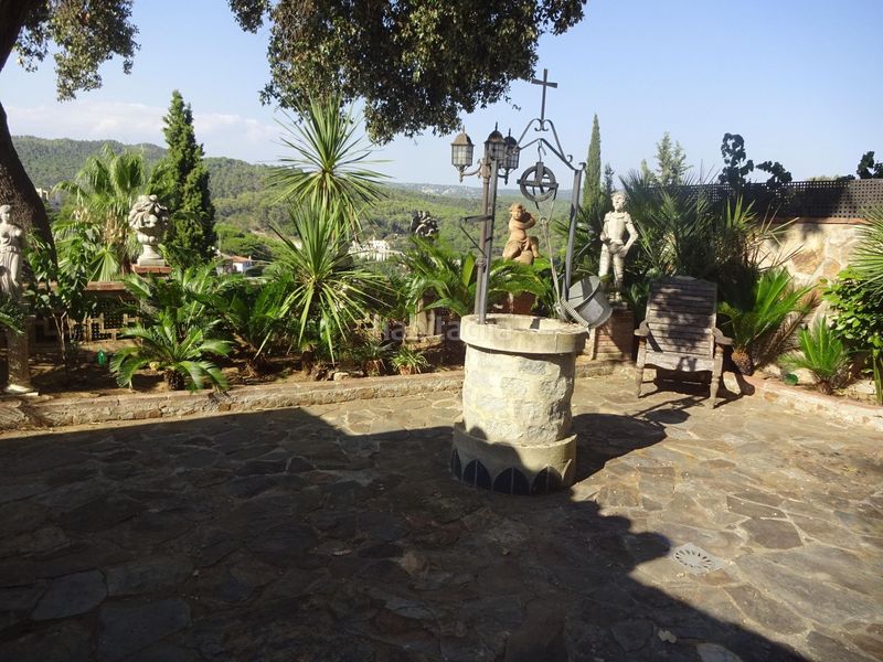 Foto f749f531-3ba6-4b65-b016-192c412ed574. Casa amb piscina a Urbanitzacions Argentona