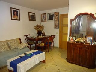 Appartement à Rocafonda. Planta baja con entrada independiente !!!