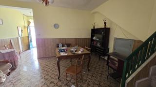 Casa en Centro. Se vende casa en alguazas
