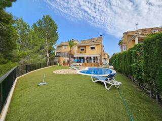 Chalet en Altorreal - El Chorrico. Se vende chalet en altorreal, molina de segura