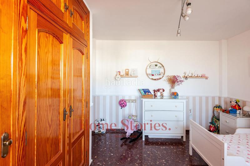 Foto e6860dc6-3710-4f42-9469-2fb4bf40341b. Chalet con riscaldamento parcheggio piscina in La Cañada Paterna