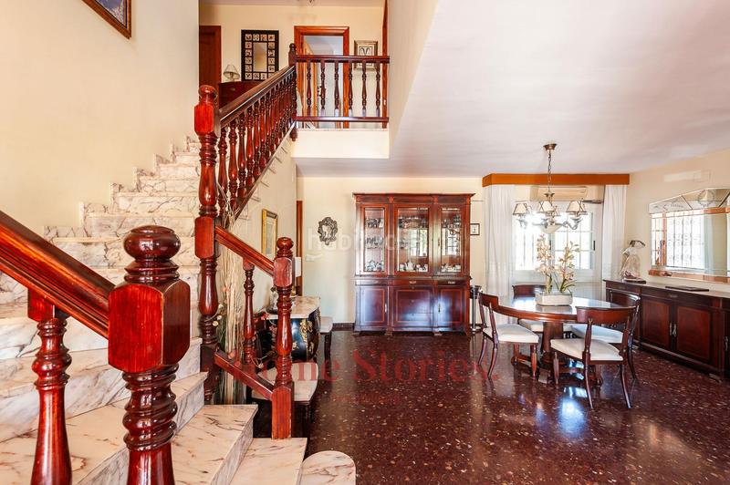 Foto 8460523d-dcf5-4c31-b937-0b92bfd9edae. Xalet amb calefacció aparcament piscina a La Cañada Paterna