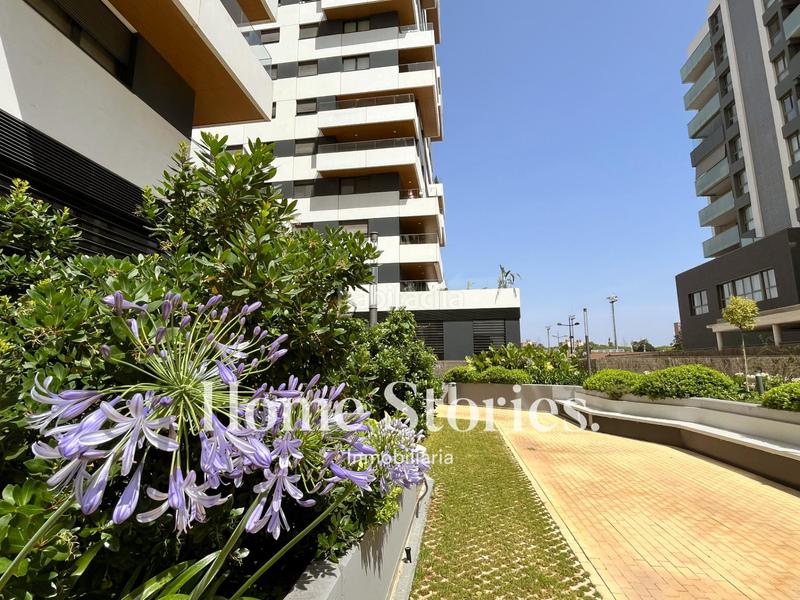 Foto b8654ae4-c289-4936-aeac-cb6135b6285f. Flat with heating parking pool in Ciutat de les Ciències i de les Arts - Justicia Valencia