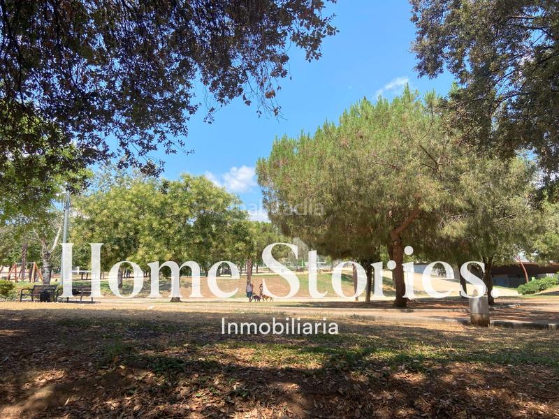 Foto b3524e11-32e0-4a2e-b1e0-8eba94bd4816. Oficina un rincón tranquilo en el corazón en El Parc i la Llacuna del Poblenou Barcelona