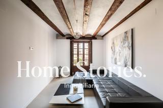Etagenwohnung en El Pilar. Entre historia y diseo, en el corazn de valencia.