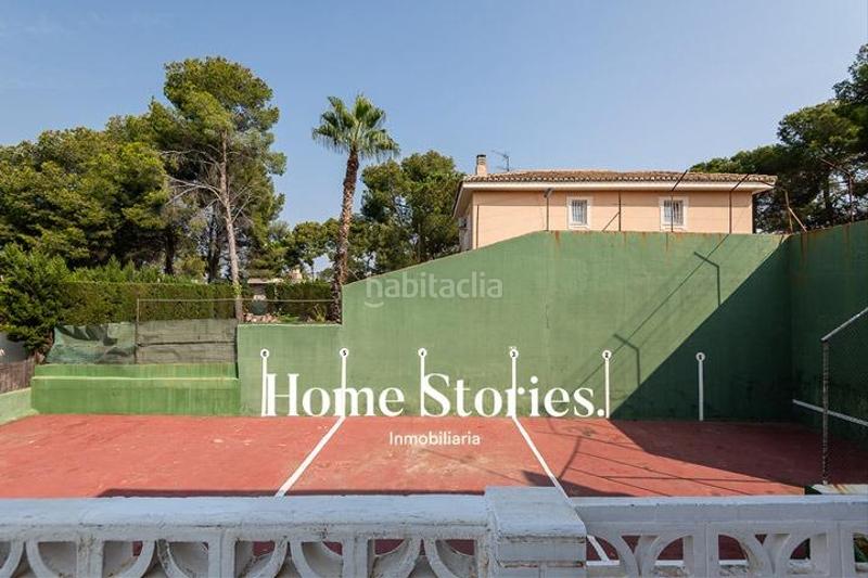 Foto c16a17fe-bb95-4d66-859a-f3d1fd174d71. Chalet con riscaldamento parcheggio piscina in La Cañada Paterna