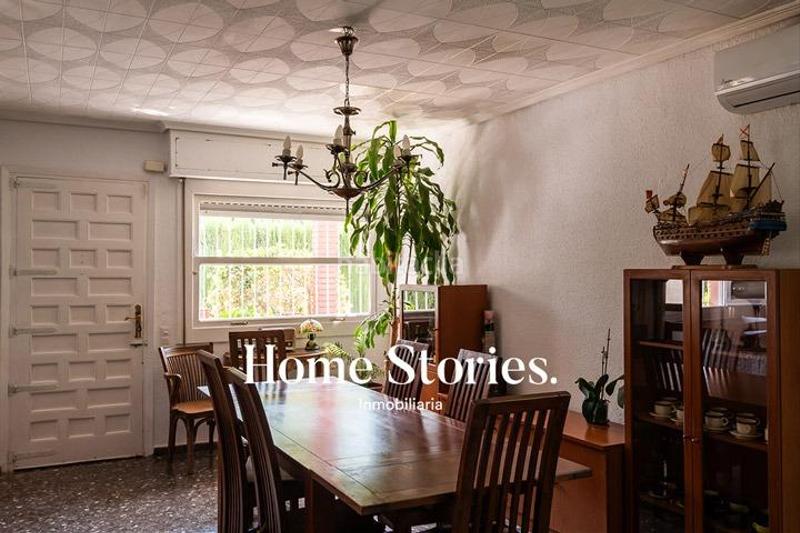 Foto f5e019ab-4796-4ffc-ba1d-3c8920b586f8. Chalet con riscaldamento parcheggio piscina in La Cañada Paterna