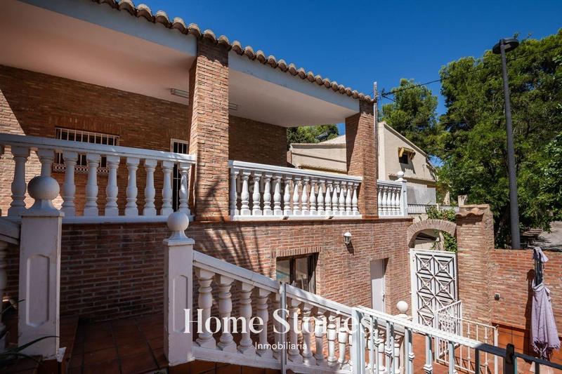 Foto 3b14e478-23fe-44d5-828c-5fc6c7310a9d. Haus mit heizung parking pool in Zona Avenida Alta - Auditorio Torrent