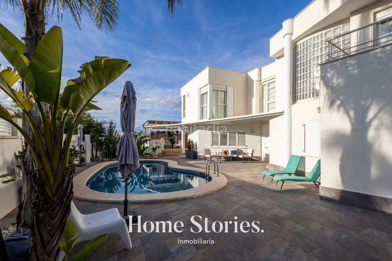 Foto 1bff53b8-5a5d-4927-b6eb-eea0adf0acf4. Casa amb calefacció aparcament piscina a El Paraíso-Los Almendros Eliana (l´)