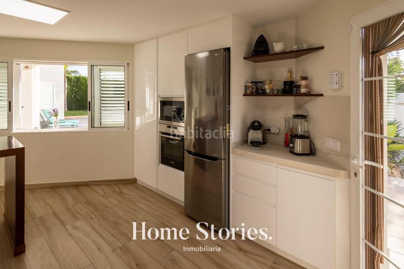 Foto 4543de23-4b4d-44cd-9a24-6856b19e78d8. Casa amb calefacció aparcament piscina a El Paraíso-Los Almendros Eliana (l´)