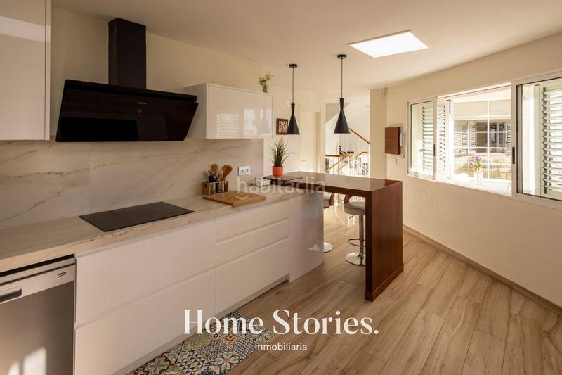 Foto aa73041a-0b84-449f-8ccf-20e671e2b519. Casa amb calefacció aparcament piscina a El Paraíso-Los Almendros Eliana (l´)