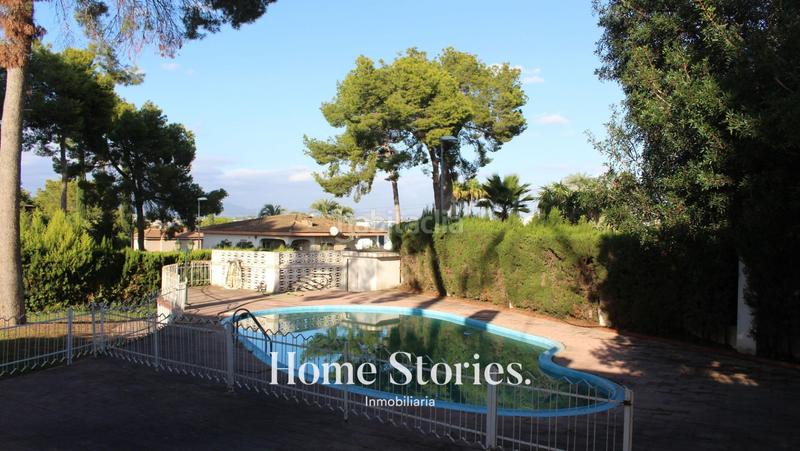 Foto cec9e176-2277-41fd-9290-e5f54aa8a1cf. Chalet mit heizung parking pool in Montealegre Eliana (l´)