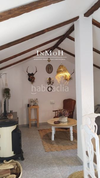Foto a7e8a2de-c11c-4154-95ee-b9a8334153d7. Casa amb calefacció a Algar