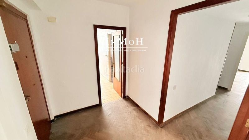 Foto 5365433f-878b-4329-b543-b20248fbd510. Piso  zona ayuntamiento 4 dormitorios y 2 baños en San Fernando
