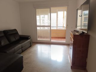 Pis a Centro Ciudad. Piso en zona reyes católicos  la ladrillera