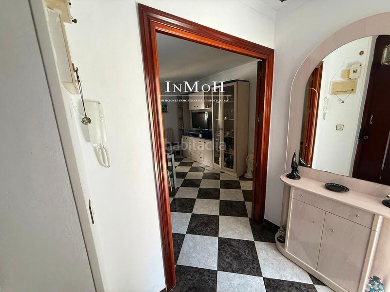 Foto ffeae340-b919-4576-99ce-474dbdb3965d. Piso en astilleros - la paz - loreto - el corte inglés Cádiz