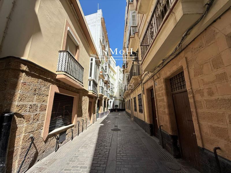Foto c76ee22b-14a4-4e5c-add6-babf28fbd927. Piso en El Pópulo - Santa María Cádiz
