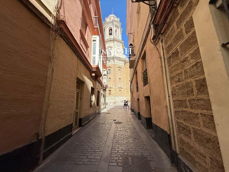 Foto ca61fea4-deb8-43c9-9f3f-2f2740c4e469. Piso en El Pópulo - Santa María Cádiz