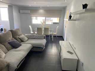 Miete Etagenwohnung  Calle pablo picasso. Piso en alquiler de larga temporada en velez-málaga, málaga