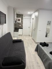 Location Studio à Avenida gamonal 8b. Estudio en alquiler de octubre a junio en benalmádena, málaga
