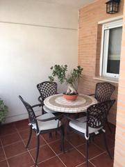 Flat in Avenida del Doctor Manuel Domínguez 29
