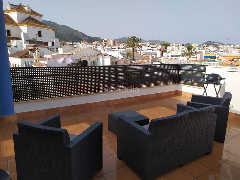 Foto 27535fed-d004-4499-871e-68e04c0e6d19. Rent penthouse in plaza practicante manuel cantos 1 in Marbella