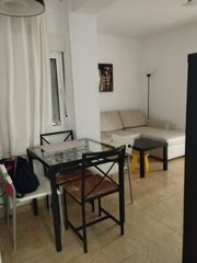 Lloguer Pis a Plaza de andalucia 11. Piso en alquiler de larga temporada en torremolinos