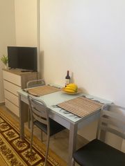 Miete Studiowohnung  Calle de los adarves 4. Estudio en alquiler de larga temporada en calahonda, mijas