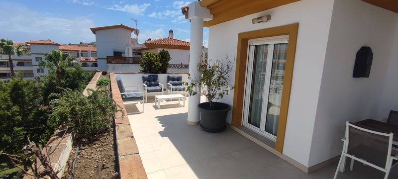 Foto 7723b574-81d6-423e-a957-23bdc56a93dc. Alquiler ático en calle suecia 1 espectacular atico en alquiler de septiembre a junio , málaga en Mijas