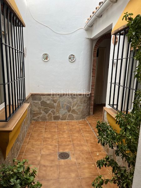 Foto a8ec2660-cbdf-4a44-b13e-cf7cf26926ff. Affitto casale con camino parcheggio piscina in Riogordo