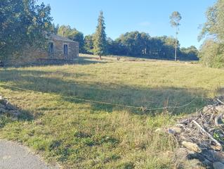 Masia a Sarria. Casa con finca