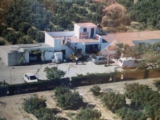 Finca rústica a Cambrils Mediterrani. Vive la experiencia del campo casa con olivar y piscina privada