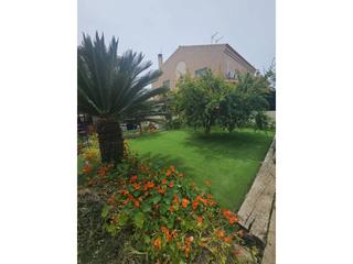 Towny house  Còrsega. Venta de chalet pareado en vilafortunycap de sant pere, cambrils