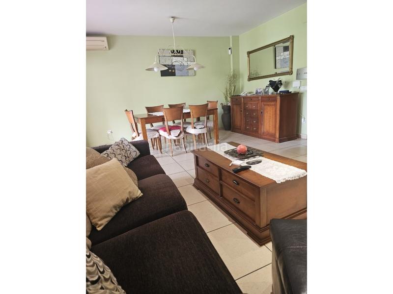 Foto 0aeeb842-48d1-4c3c-95fd-ebf1569d32e6. Casa adosada venta chalet pareado con terreno en vilafortunycap de sant pere, en Cambrils