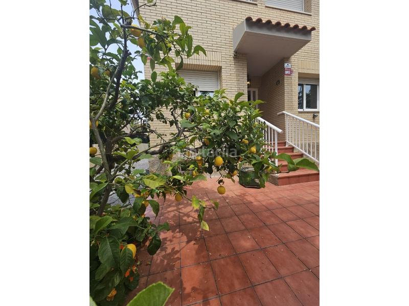 Foto af818395-a5fb-4c19-98c0-b8759147278e. Casa adosada venta chalet pareado con terreno en vilafortunycap de sant pere, en Cambrils