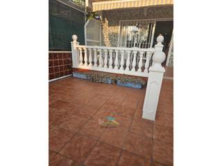 Piso  Calle gladiols. Encantador apartamento con barbacoa y parking en cambrils