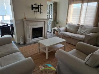 Chalet  Calle gaudi de. Fantástica casachalet independiente en miami playa