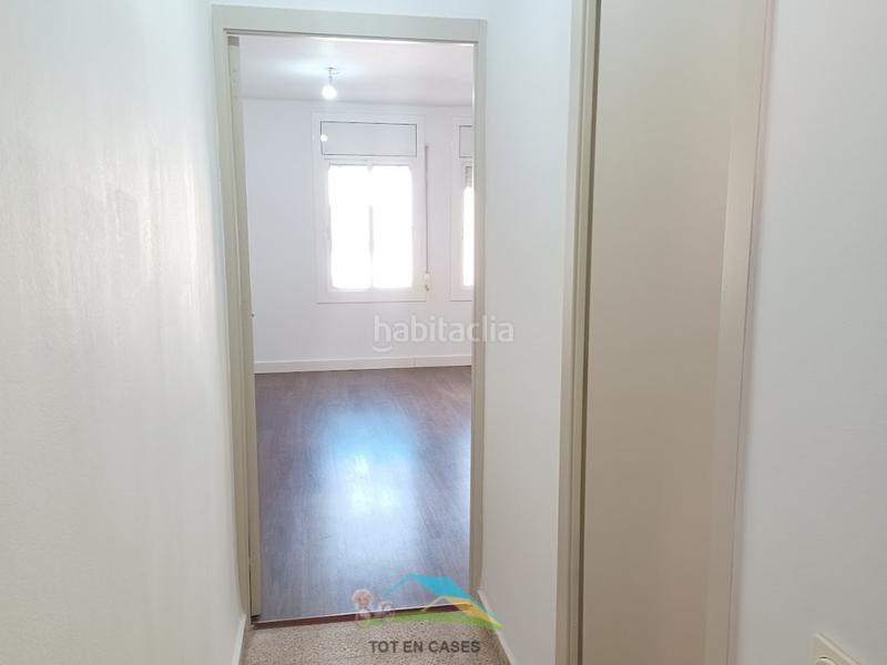 Foto 36271ae6-1190-401c-9bf1-b94c686d6bf8. Flat with parking in casc antic - nou Cambrils Cambrils