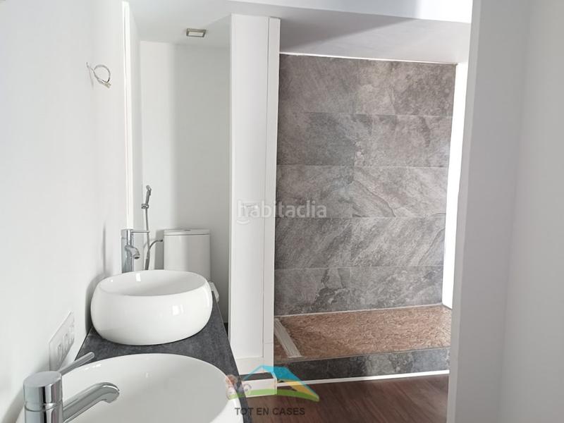 Foto d8d5f56b-8429-4127-b503-355a322e898a. Flat with parking in casc antic - nou Cambrils Cambrils