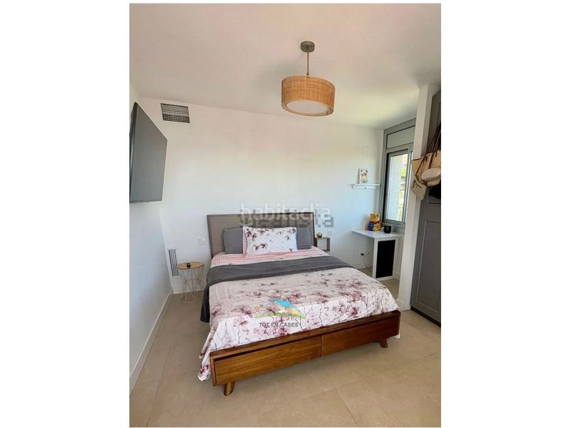 Foto 1792adc9-b842-4844-a34a-dc0be5d556b3. Pis amb aparcament piscina a Mar i Camp - Platja dels Capellans Salou