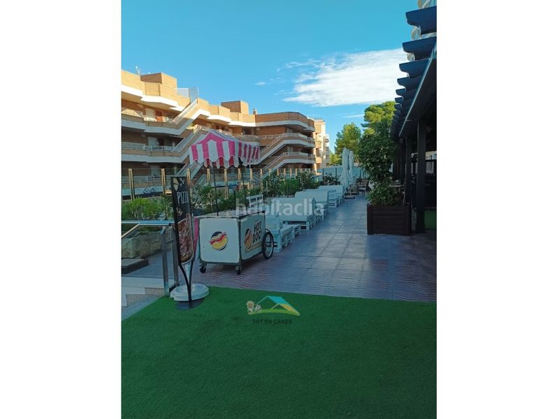Foto 5ec7f6b7-4fd2-491c-9e49-bf0d2f936899. Pis amb aparcament piscina a Mar i Camp - Platja dels Capellans Salou